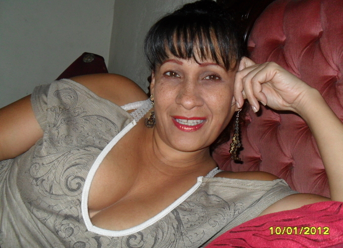 Mujer busca hombre – 501335